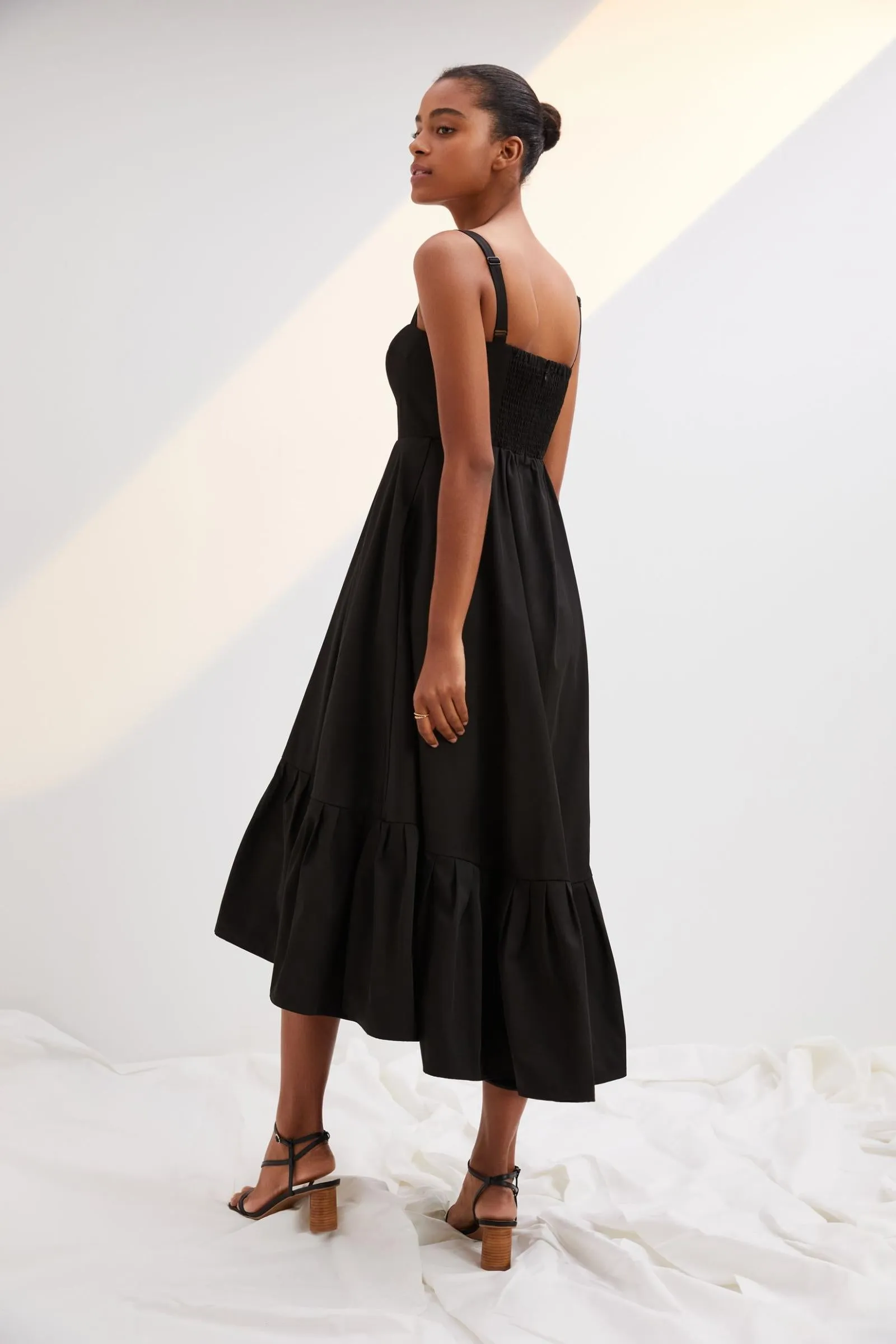 Flounced Elegant Maxi Dress