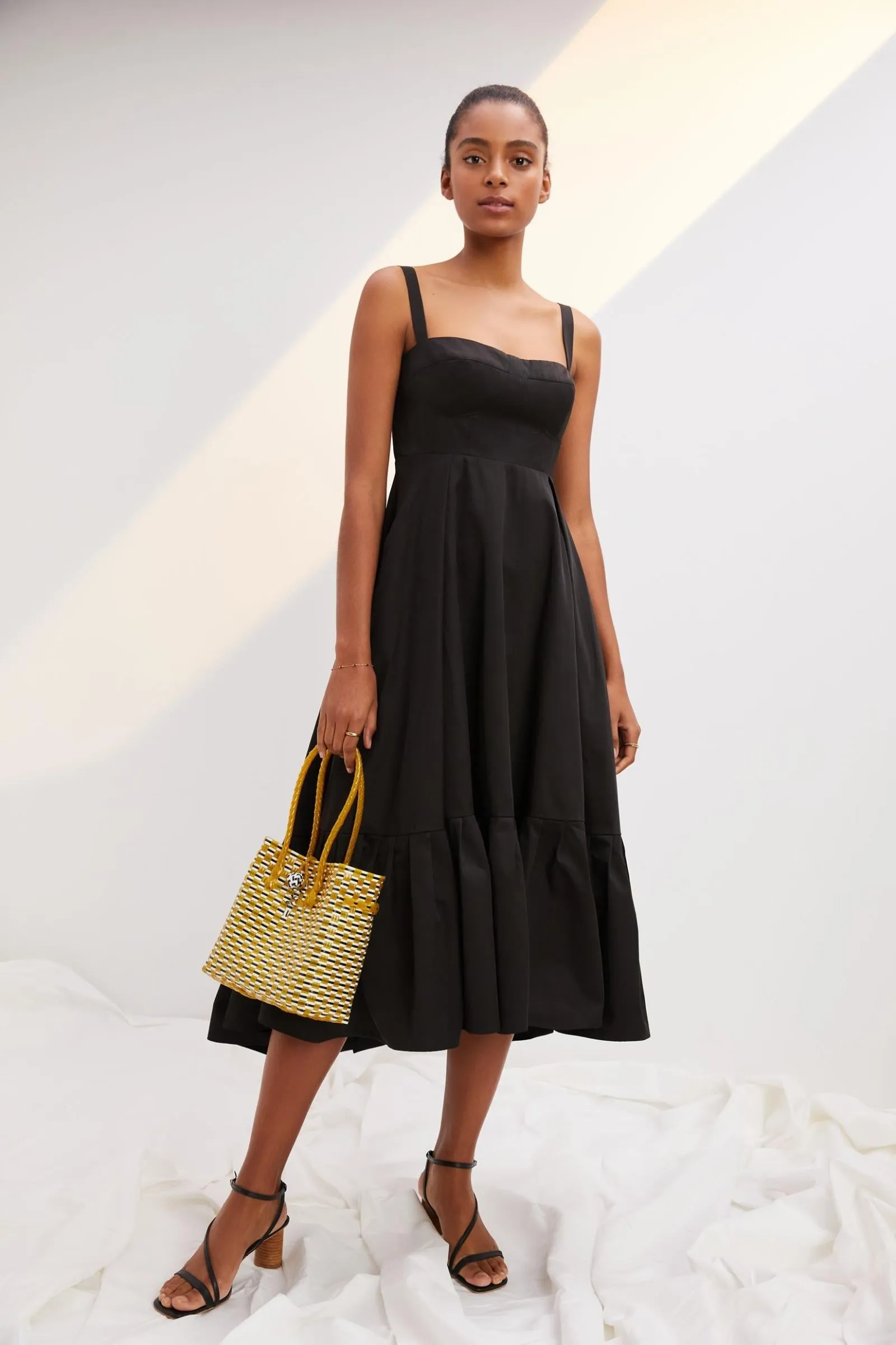 Flounced Elegant Maxi Dress