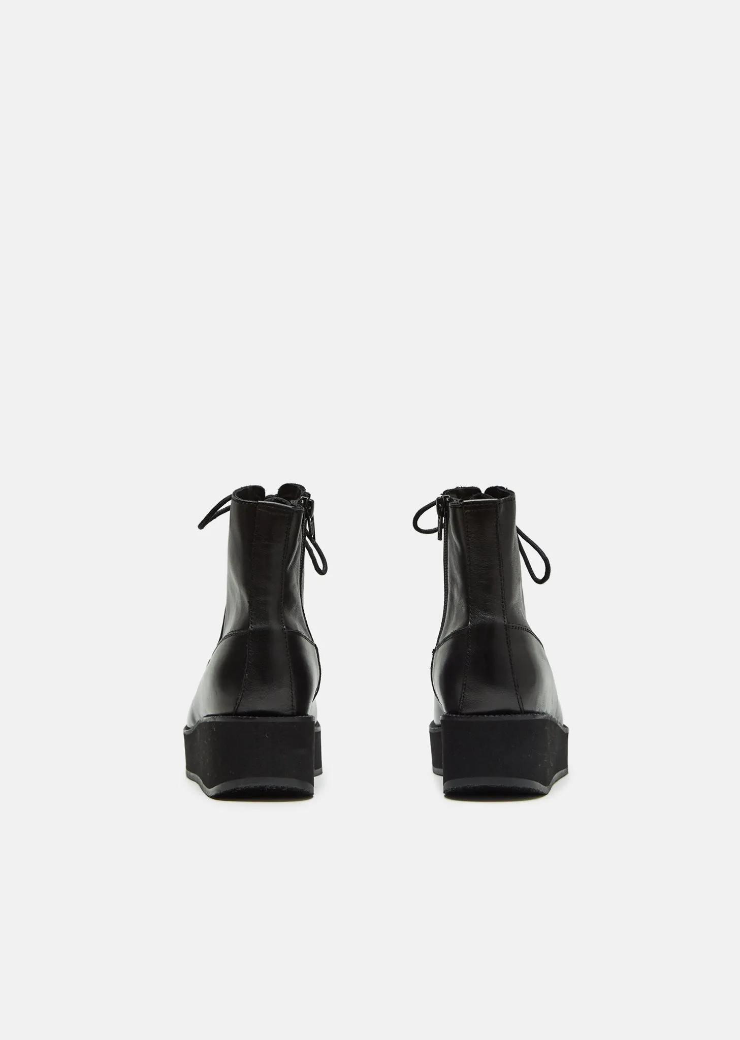 Oiled Leather Mocca Boots