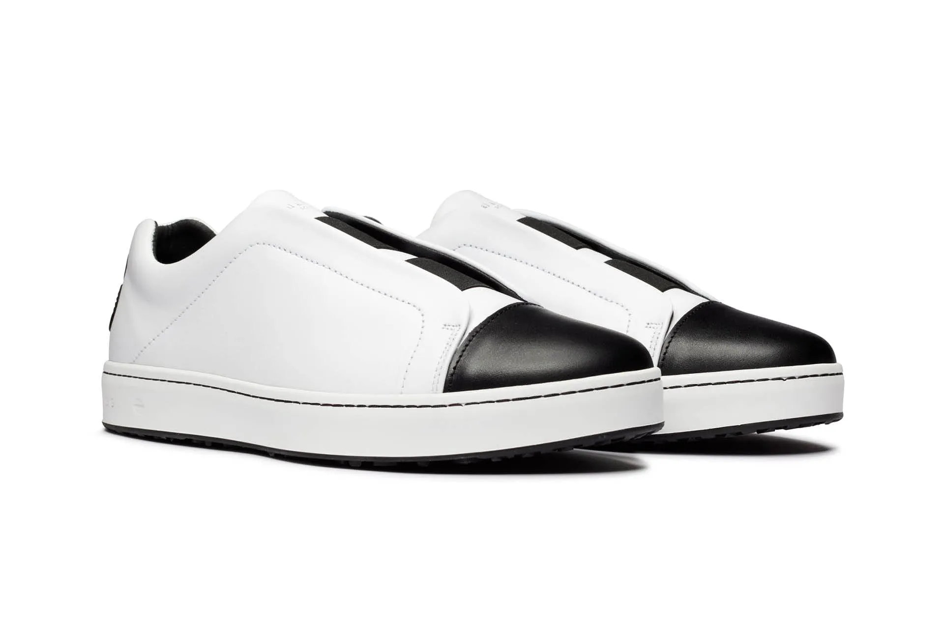 Queen of Clubs | White/Black