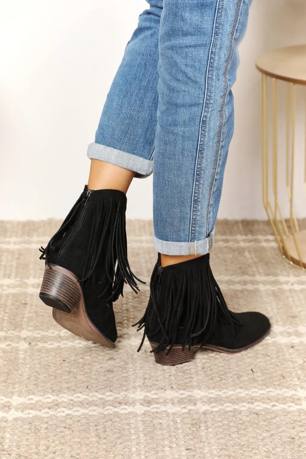Wild West Chic: Legend Women's Fringe Cowboy Western Ankle Boots